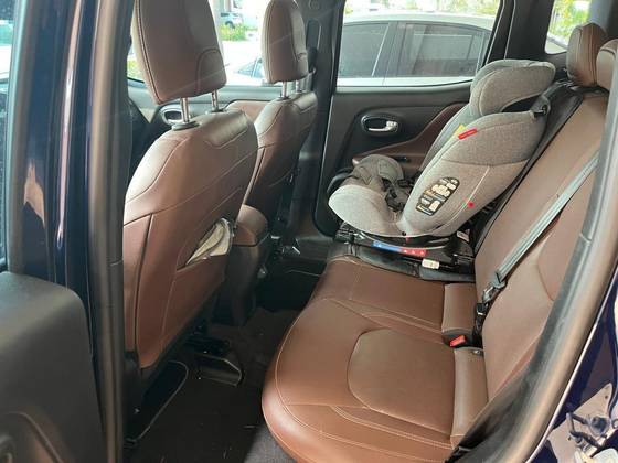 JEEP RENEGADE 1.3 T270 TURBO FLEX LONGITUDE AT6 JEEP RENEGADE 1.3 T270 TURBO FLEX LONGITUDE AT6